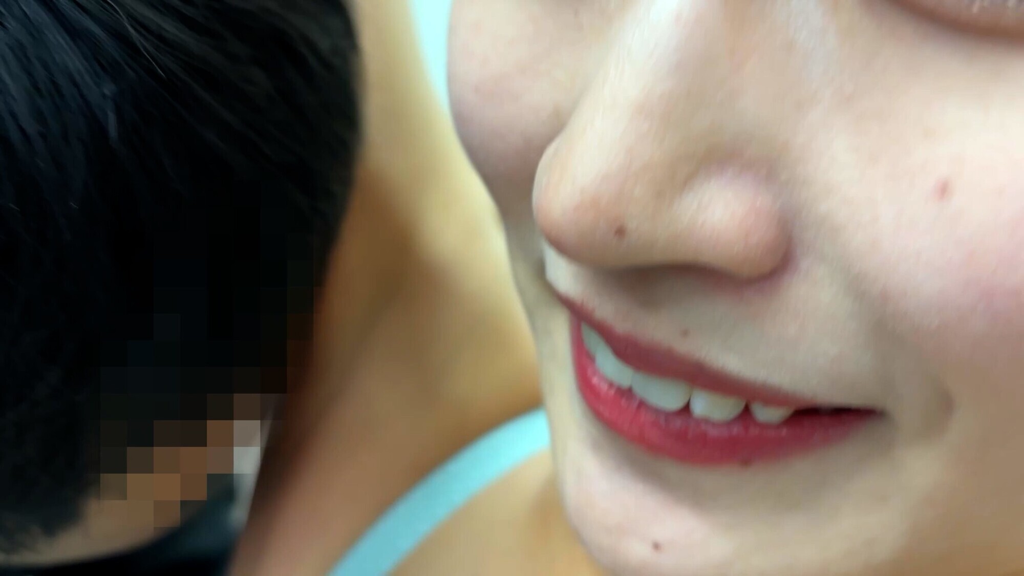 M男が街中で女性に声をかけてワキを舐めさせて貰う 美容部員 はるのちゃん