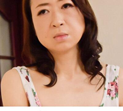 肉欲に溺れる母と息子の裏切り行為 沙織