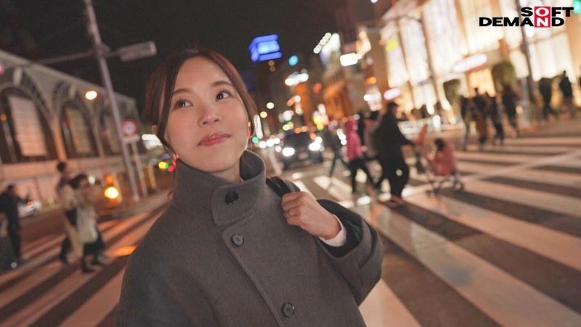 都内保険会社で働くFカップ若妻ファイナンシャルプランナー 三上咲 32歳 素人人妻がAV初出演